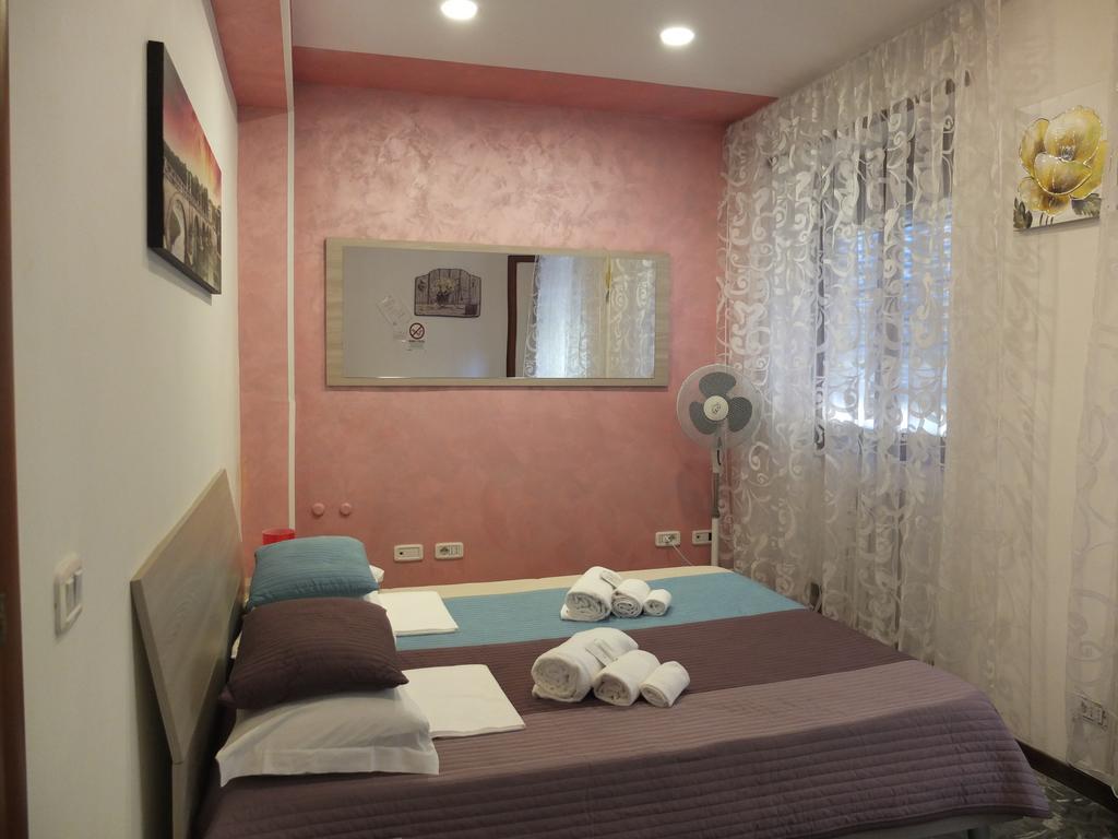 רומא Maxim Rooms מראה חיצוני תמונה