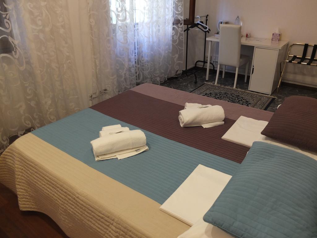 רומא Maxim Rooms מראה חיצוני תמונה