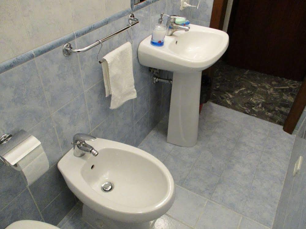 רומא Maxim Rooms מראה חיצוני תמונה
