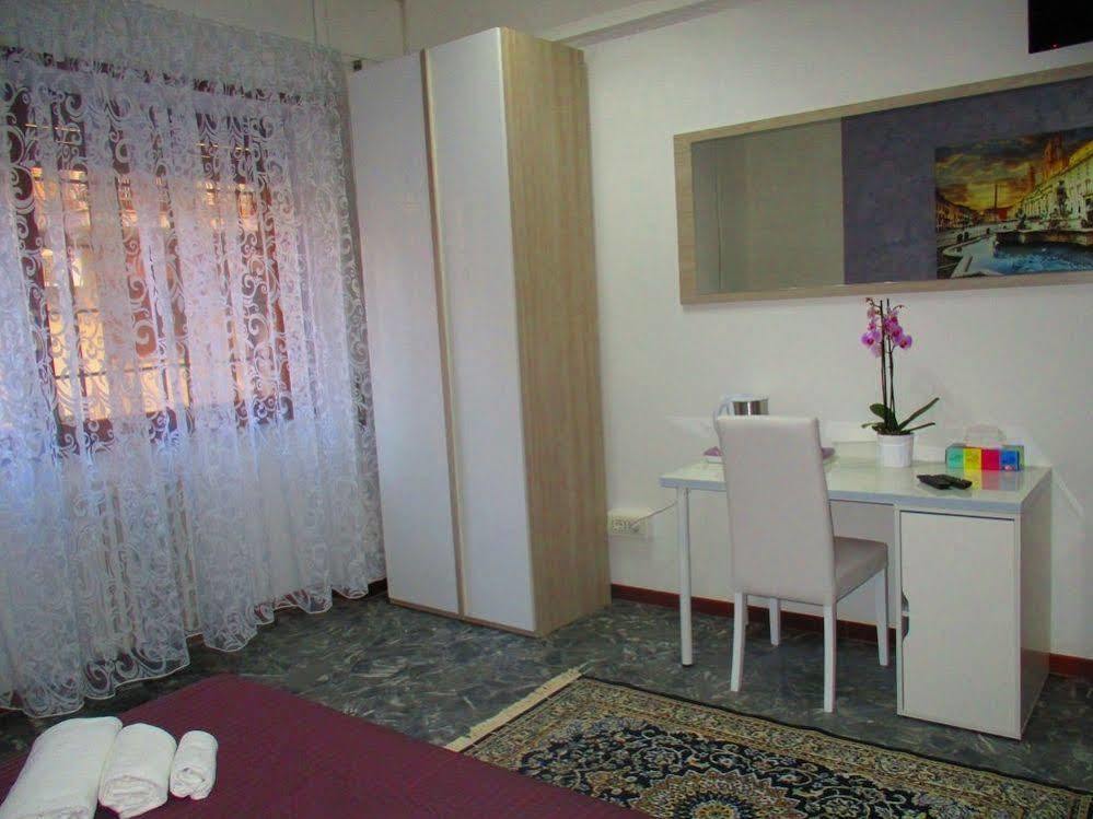 רומא Maxim Rooms מראה חיצוני תמונה
