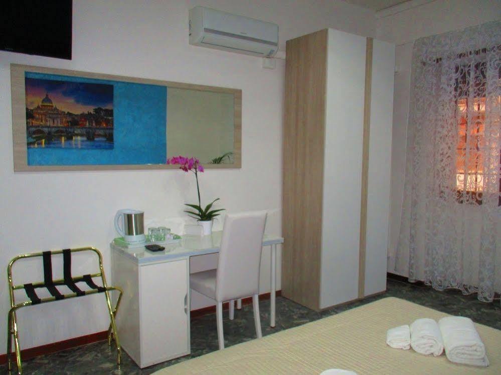 רומא Maxim Rooms מראה חיצוני תמונה
