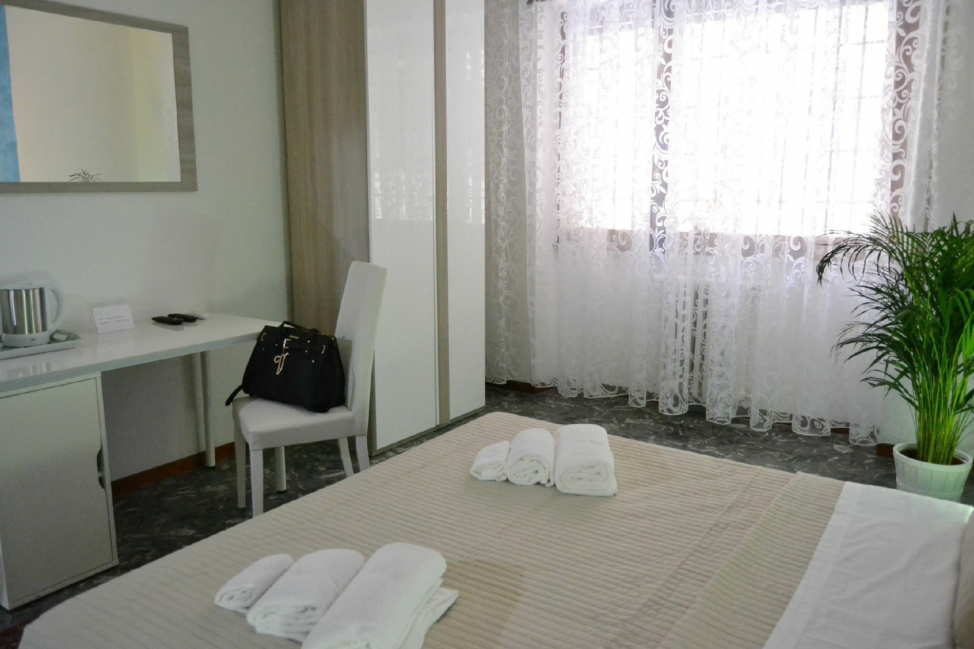 רומא Maxim Rooms מראה חיצוני תמונה