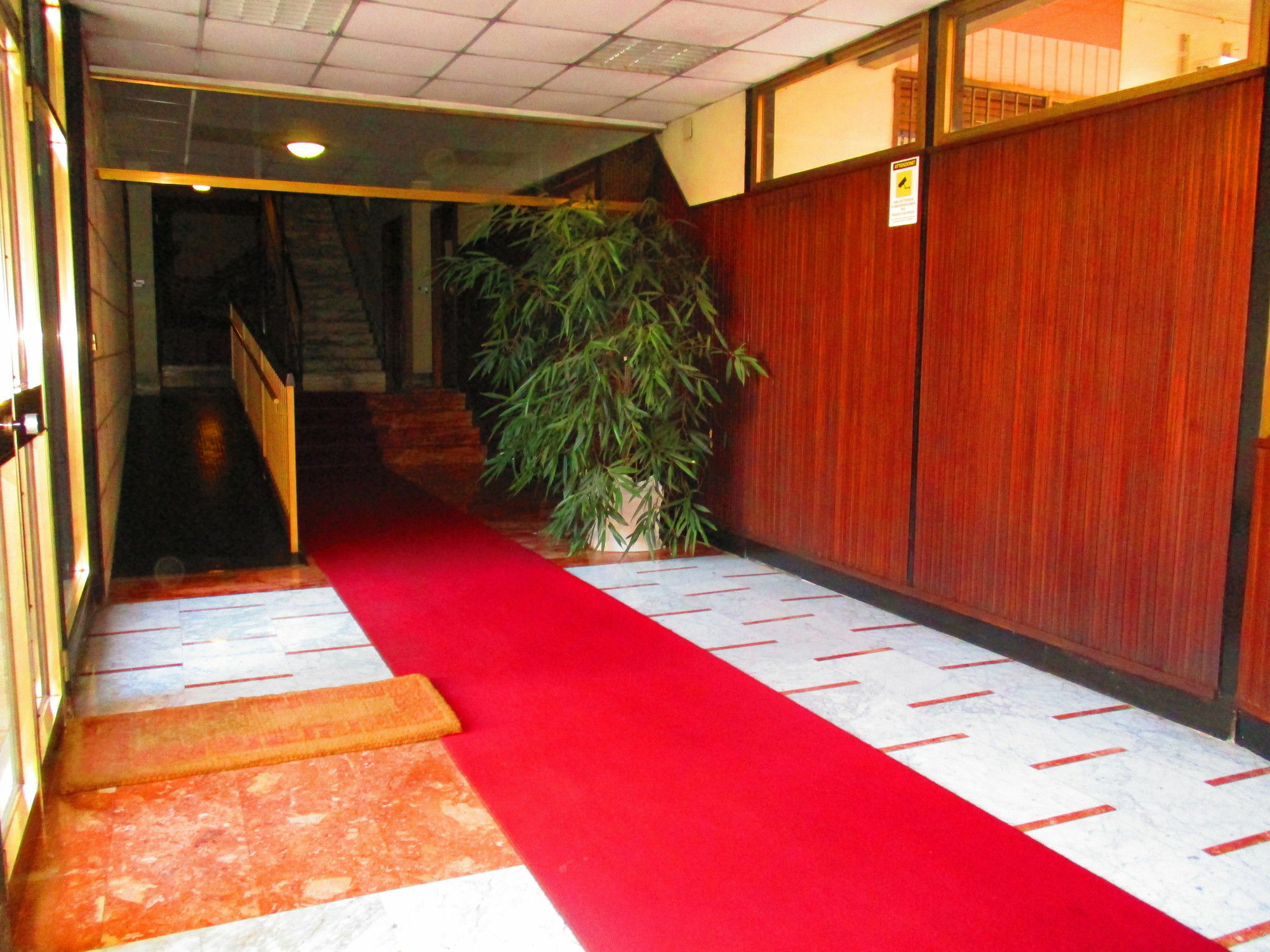 רומא Maxim Rooms מראה חיצוני תמונה