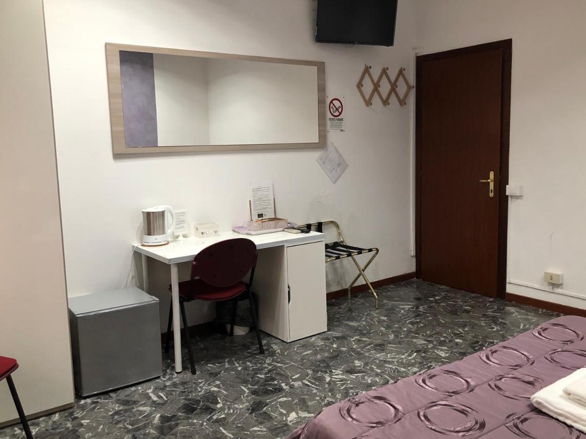 רומא Maxim Rooms מראה חיצוני תמונה